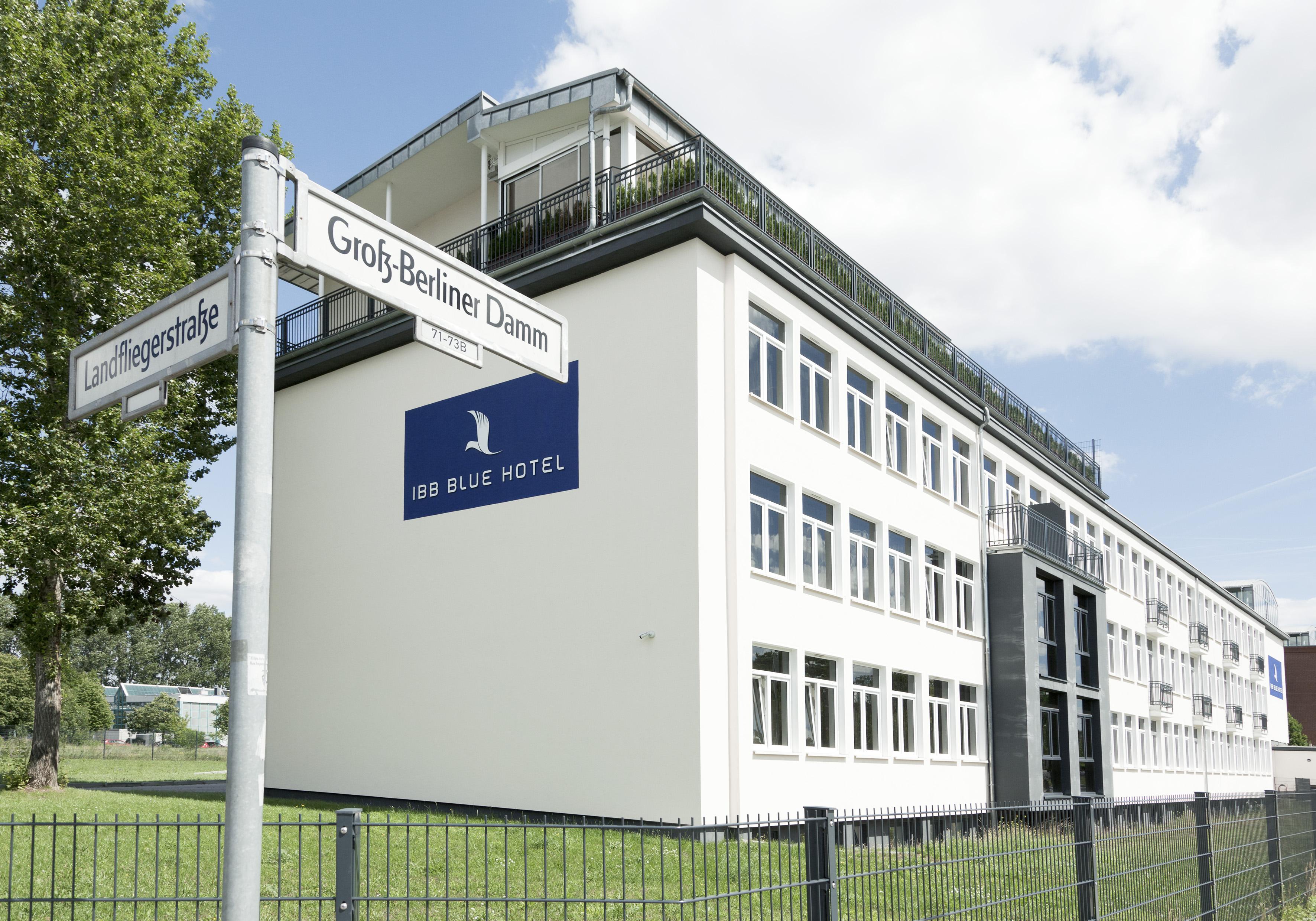 IBB Hotel Berlin-Airport Exterior foto