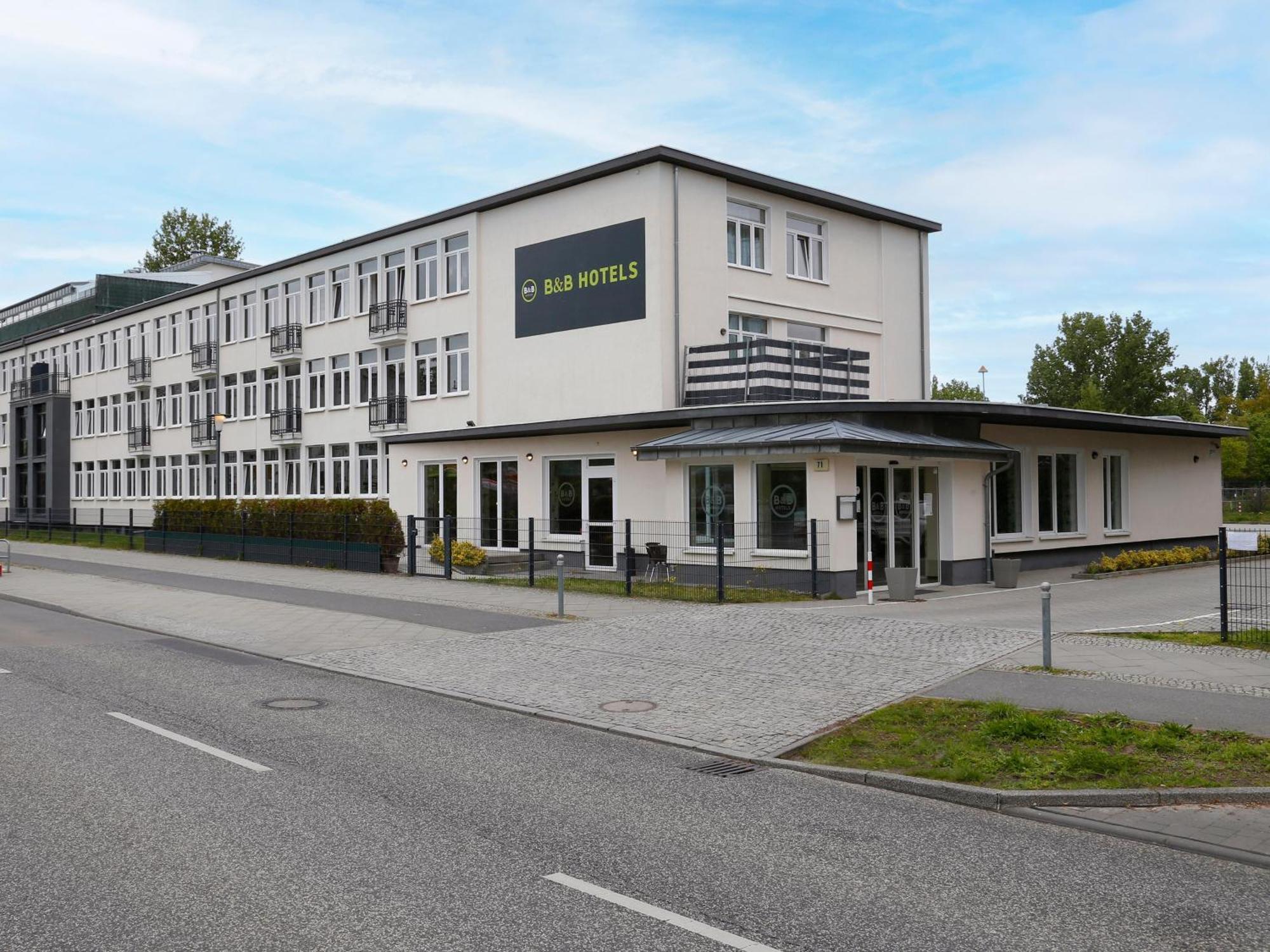 IBB Hotel Berlin-Airport Exterior foto