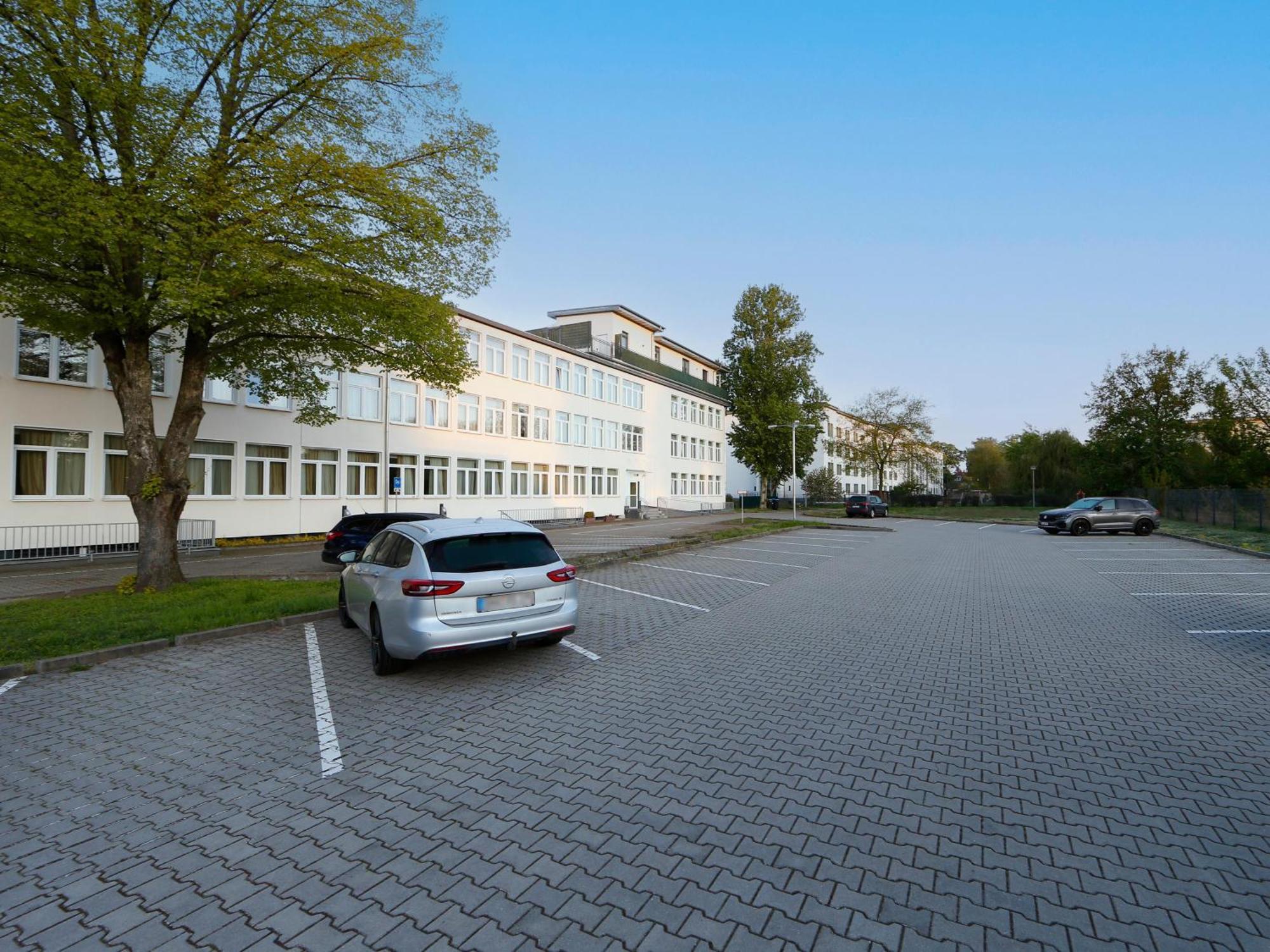 IBB Hotel Berlin-Airport Exterior foto